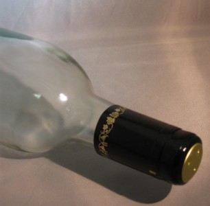 Black/Gold Grapes PVC Shrink Capsule 30/Bag