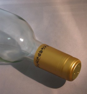 Gold/Black Grapes PVC Shrink Capsule 30/Bag
