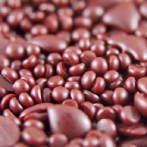 Bottle Wax Beads – Burgundy – 1 LB, product image from Quirkyhomebrew